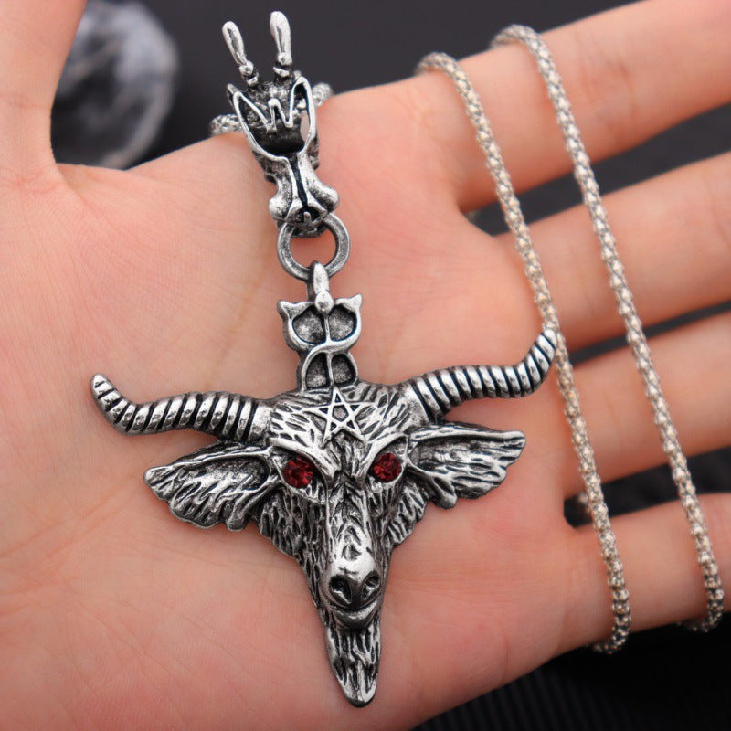 Wholesale Dark hip-hop retro bull head necklace